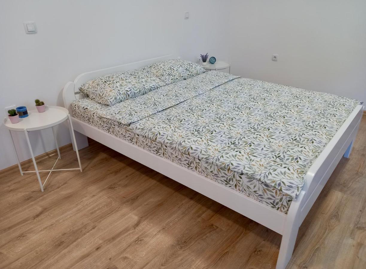 Apartmani Loric Višegrad Exteriör bild