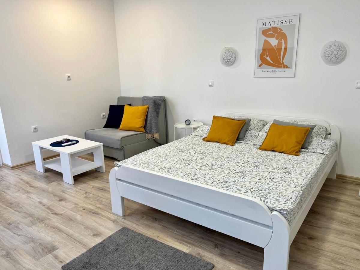 Apartmani Loric Višegrad Exteriör bild
